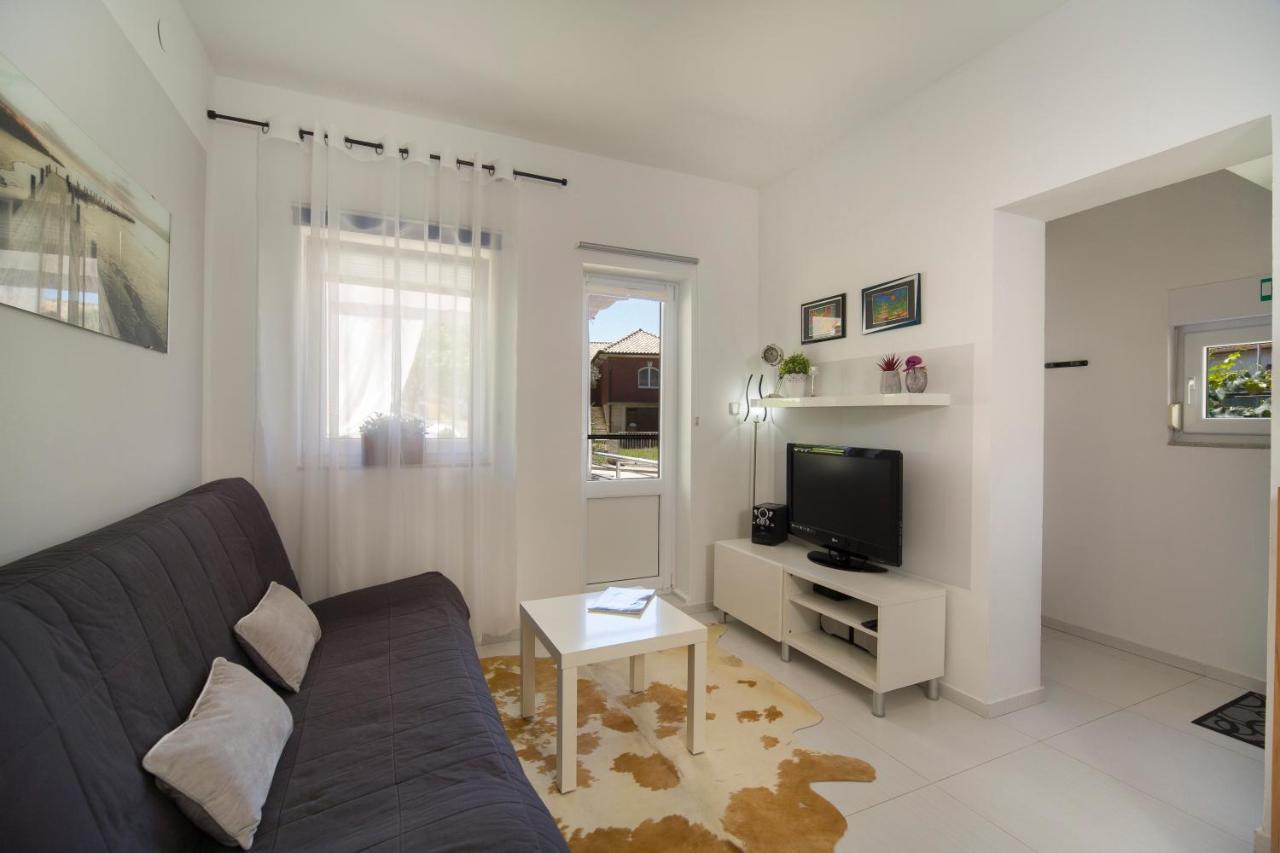 Apartment Katy Pula Extérieur photo